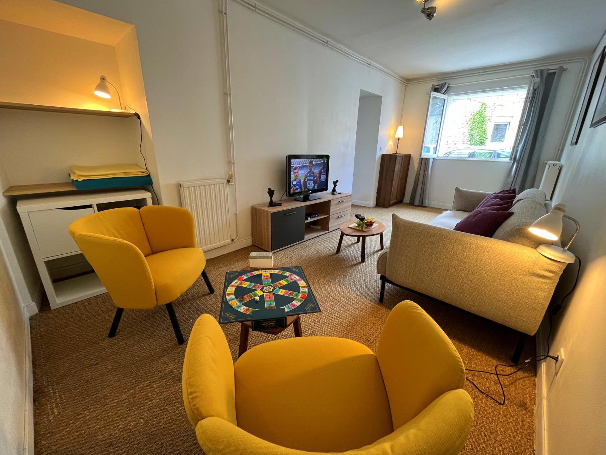 Ferienhaus Ecurie Des Charmes A 5 Minutes De La Merville-Franceville-Plage