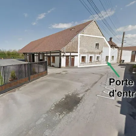 Ecurie Des Charmes A 5 Minutes De La Plage Merville-Franceville-Plage Exterior foto