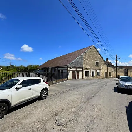 Ecurie Des Charmes A 5 Minutes De La Plage Merville-Franceville-Plage Exterior foto